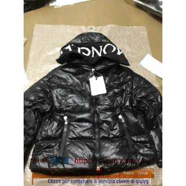 qiqiygfashion QC-51 | Nuove collezioni moda 2025 su qiqiyg.com - Borse, abiti e scarpe firmate all'ingrosso